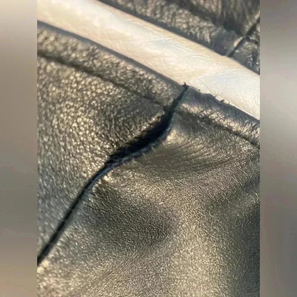 Wilson’s Leather 100 % Leather Motorcycle Jacket Sz XL - Picture 8 of 13